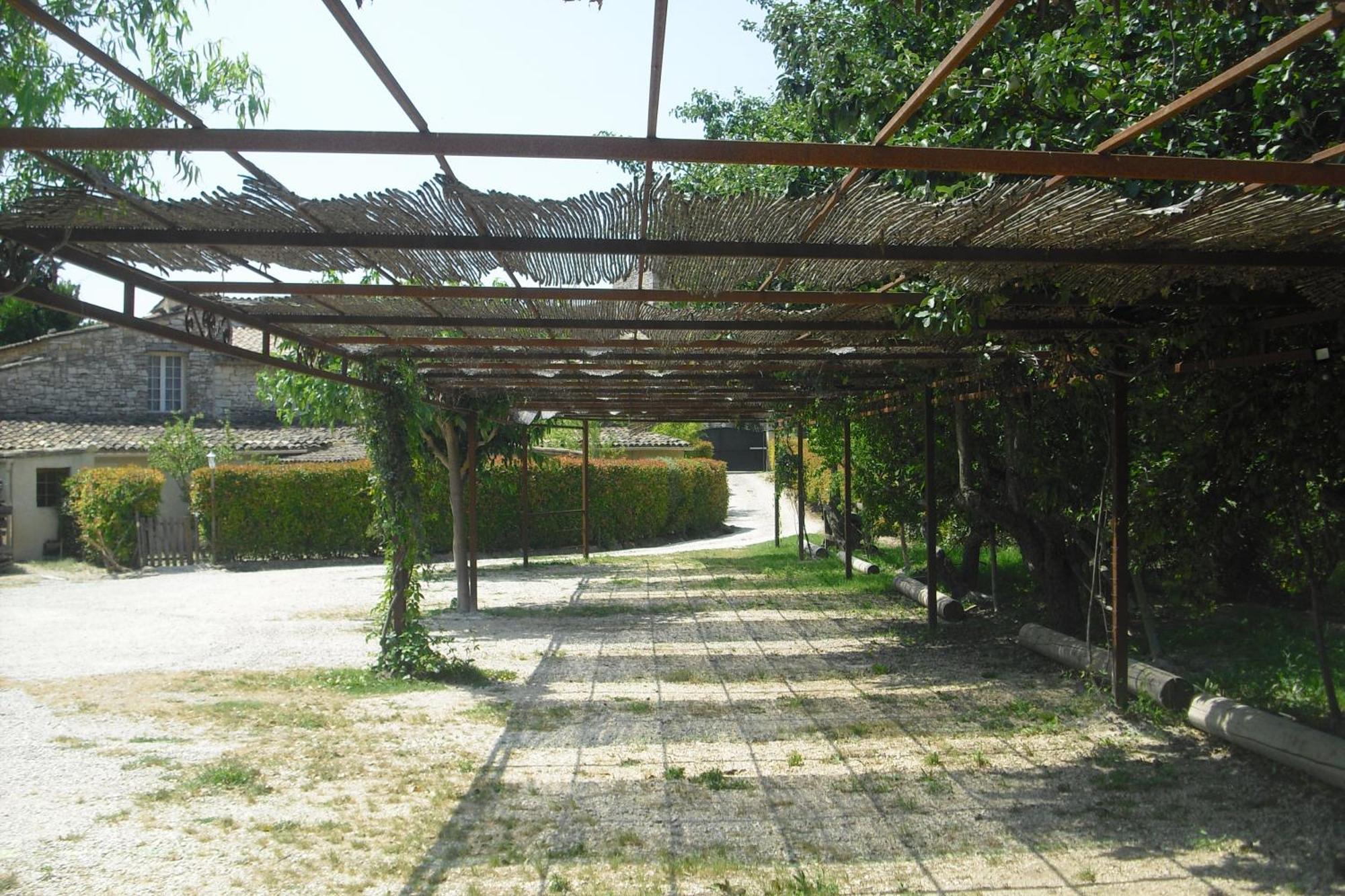Lou Mas Li Pitchoun "Le Grenier" Apartment Gordes Exterior photo